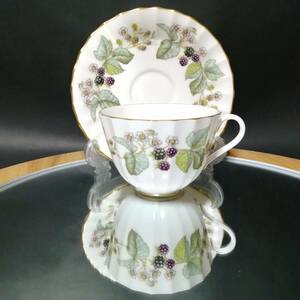 美品◆ロイヤルウースター ラビニア カップ＆ソーサー ROYAL WORCESTER Lavinia