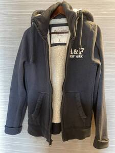 Abercrombie & Fitch アバクロンビー&フィッチ フーディ　US-Mサイズ