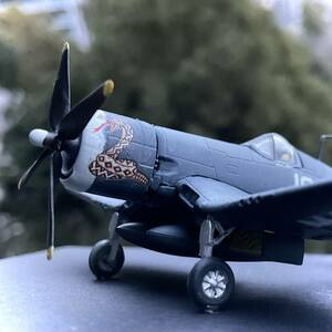 1/144 F4U Corsair FG / エフトイズ コルセア 完成品