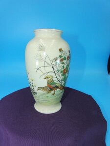 今月のお買い得品　CA-70　色絵花鳥文花瓶　薩陶山？　薩摩焼　花瓶　花器　花入　箱無