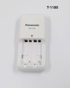 《美品》　Panasonic パナソニック　ニッケル水素電池　単3形・単4形兼用充電器　BQ-CC05 