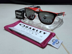 正規品 新品 偏光レンズ付き OAKLEY FROGSKINS オークリー フロッグスキン ASIA FIT アジアフィット Polarized ポラライズド サングラス