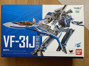 バンダイ DX超合金 VF-31J ジークフリード ハヤテ・インメルマン機 マクロスΔ マクロスデルタ