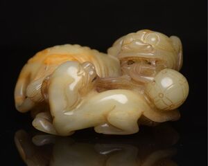 永し 清時代 和田玉 子母獸 極細工 彫件 置物擺件 古美術品 時代物 古董品 収集 旧家蔵出 中国唐物 A2245