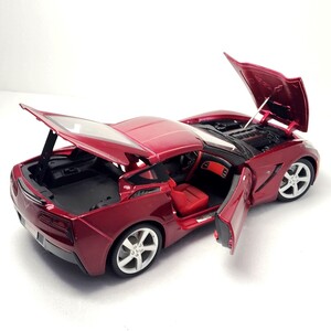 1/18 ギミック多数 エンジン再現 GM シボレー シェビー コルベット オープン C7 V8 アメ車 CHEVROLET Chevy Corvette ステア付 1円 011318