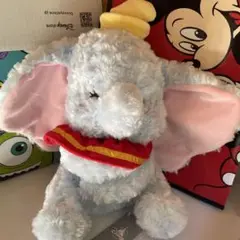 ディズニーストア　ダンボぬいぐるみ