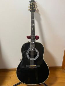 Ovation 1719 ブラック（Custom Legend）