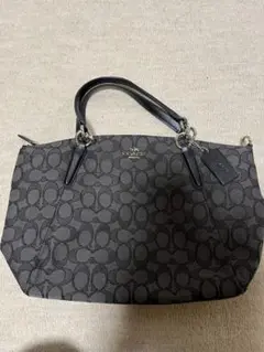 美品　COACH ハンドバッグ 黒 シグネチャーキャンバス