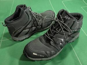 ▲INOV8イノヴェイト 軽量 防水 GORE-TEX ミッドカット トレックシューズ ROCLITE 286 GTX CD UNI V2 ブラック 26.0cm ほぼ未使用!!!▲