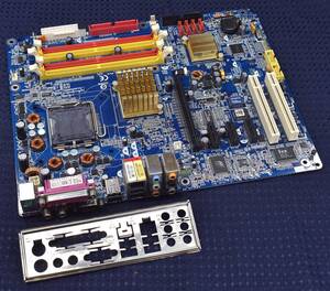 (国内発送) GIGA-BYTE GA-8I915P-D Pro Rev.2.1 Intel 915P Chipset/Socket775 LGA775 ATX コンデンサー異常無 (管:ASM13