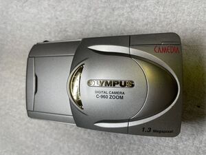 CAMEDIA C-960