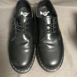 【返品OK★使用少】ドクターマーチン　UK8　US9　約26.5㎝　1461　3ホール　ブラック　白ステッチ　【Dr.Martens】