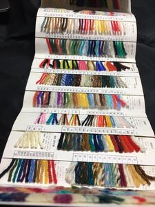 【昭和レトロ】PATONS　Colour Ranges　1975-1976｜毛糸サンプル帳｜英国製最高品質｜ビーハイブ 手編毛糸【超レア】【アンティーク】