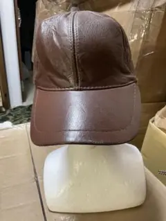 [0] BROWN LEATHER CAP