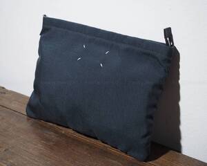 【新品 未使用】Maison Martin Margiela Bag canvass blue punch pochette zip