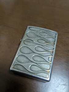 【値下げ】ZIPPO ジッポー 炎 ファイヤー パターン TRIVAL　フレイムス FIRE ファイア 美品（外装ジッポー社製、中身は社外ガスライター）