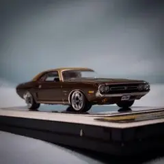 1/64 dodge challenger r/t 精密ミニカー　muscle