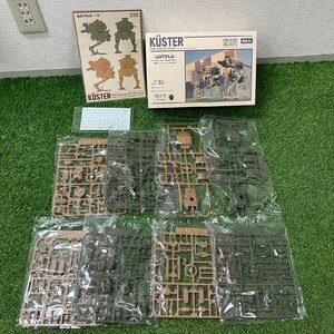 【開封済み保管品】『2-132』Ma.K. マシーネン クリーガー ARTPLA KUSTER キュスター 2機セット1/35 プラモデル 海洋堂