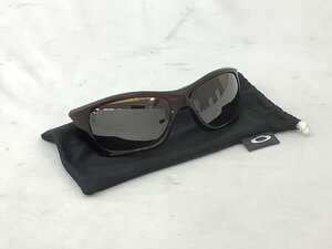 OAKLEY PIT BULL/サングラス/ソフトケース付 レンズコーティング剥がれ有 中古品 ACB