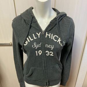 @GILLY HICKS　ギリーヒックス　パーカー　グレー　Sサイズ 1510円より値下げ