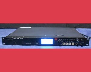 ★ジャンク★TASCAM SS-R1　ソリッドステートステレオオーディオレコーダー・1Uサイズの業務用メモリーレコーダー