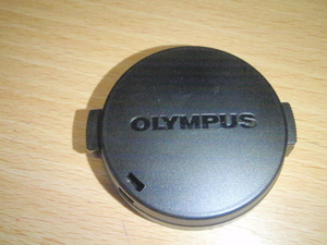 O001-001-C730UZ OLYMPUS製C-730UZ用純正レンズキャップ