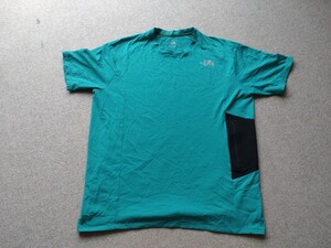 THE NORTH FACE ノースフェイス　吸汗速乾Tシャツ　Lサイズ　ターコイズブルー脇ポケット付き