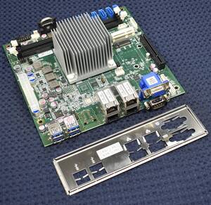 MITX-DNV0 Intel Denverton プロセッサーAtom C3000 搭載 Mini-ITX 産業用マザーボード [MITX-DNV0 series Quanmax] (管:PCH02