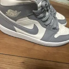 Nike Air Jordan 1 グレー/ホワイト