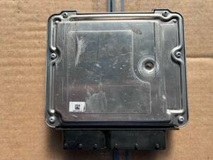 ＄2015ｙ　BMW　MINI・クーパ　クロスオーバ　R60　LDA-XD20A　DDE8　583　423-01　エンジンコンピューター ECU 