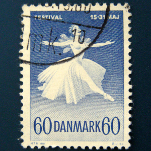 【デンマーク 使用済切手】バレリーナ１枚1962年 60k DANMARK 音楽祭の「ラ シルフィード」La Sylphide 使用済１枚　切手[f48]