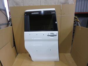 タント DBA-LA600S 右リアドアASSY KF-VE W24 67003-B2210 15737