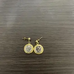 ピアス　K18