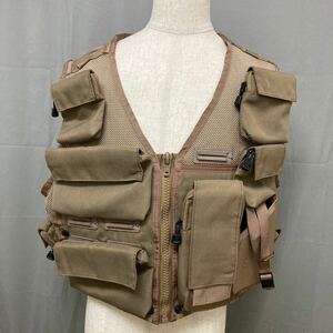 【米軍実物】SURVIVAL VEST SNAP TRACK サバイバルベスト 〈軍放出品〉