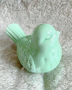 ★新品未使用品★陶器の鳥さんのオブジェ グリーン