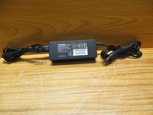 *S1379* TOSHIBA ACアダプター 型號：PA3755U-1ACA 動作確認済み品中古#*