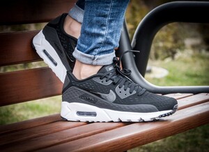 E22【特価/Used/入手困難】NIKE AIR MAX 90 ULTRA BLACK_White/Jordan sb force atmos AIRMAX dunk acg supreme 1 2 4 95 97 90 