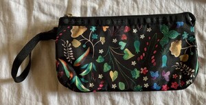 LeSportsac レスポートサック ポーチ　花柄　カラフル