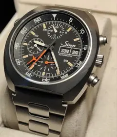 世界初の宇宙飛行　sinn 142.M Cal.5100 ジン　希少品