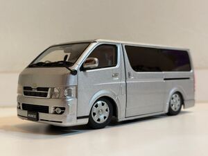 希少　アオシマ　DISM 1/24 TOYOTA HIACE トヨタ　ハイエース　シルバー　銀