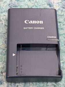 0610u2124　Canon バッテリーチャージャー CB-2LX