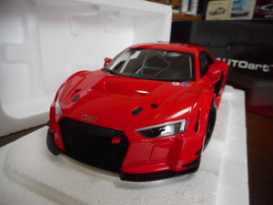 ★★1/18 オートアート アウディ R8 FIA GT GT3 レッド Auto art Audi R8 Plain Color Version Red★★