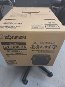 【新品未使用】送料無料　象印（ZOJIRUSHI） 極め炊き圧力IH炊飯ジャー ブラック NW-JX18-BA 1升 10合 炊飯器 すしめし 玄米 炊き分け