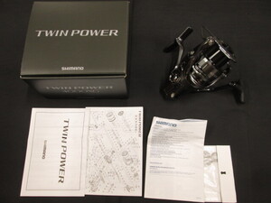 美品 シマノ SHIMANO 24ツインパワー4000XG TWIN POWER 中古