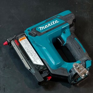 中古訳あり品 マキタ makita 10.8V 充電式ピンタッカ PT354D 本体のみ 動作確認済 コードレス ピンネイラ