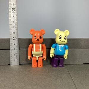 【中古】ベアブリック100% CUTE(オレンジ)/CUTE(STUDENT) 2体セット BE＠R BRICK 【送料 出品者負担】