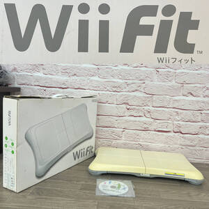 ★☆【NO.P-124-R】　通電のみ確認☆任天堂☆ＷｉｉＦｉｔ（本体）☆WiiFitPlus（ソフト）☆フィットネス☆バランスボード☆RVL-021☆★