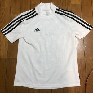 Adidas男女兼用ポリエステル100％半袖Tシャツ　サイズ　150 未使用近い着丈約 55cm 胸幅約 41cm 肩幅約 37cm袖丈約 19cm洗濯済み送料230円 