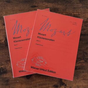 【まとめ】1円 モーツァルト ピアノ ソナタ集1 ソナタ集2 ウィーン原典版 2冊 音楽 楽譜 紙モノ ジャーナル 素材 #856
