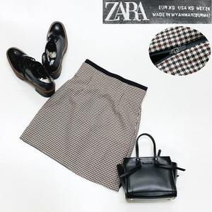 未使用品 /XS/ ZARA ブラウンチェック ミニスカート レディース タグ カジュアル ボトム ファスナー フェミニン 大人可愛い デイリー ザラ